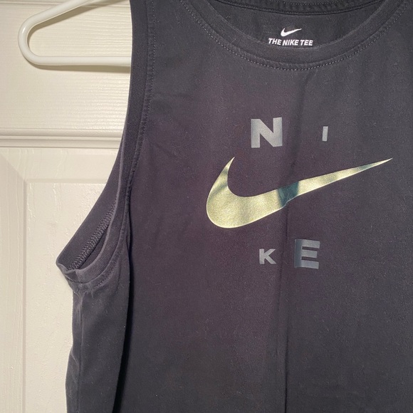 NIKE BLACK TANK TOP!! - Picture 2 of 7